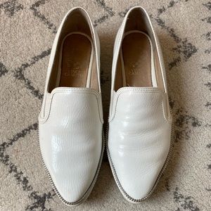 Vince Camuto White SlipOn Slides w/zipper detail 8